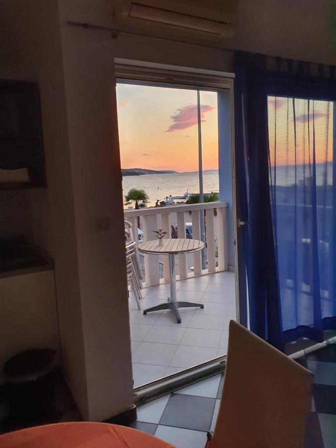 Aparthotel Marina Gromela Mirca  Екстер'єр фото