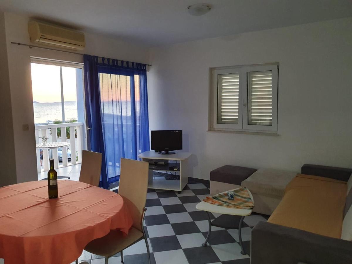 Aparthotel Marina Gromela Mirca  Екстер'єр фото