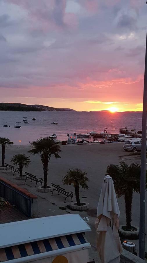 Aparthotel Marina Gromela Mirca  Екстер'єр фото