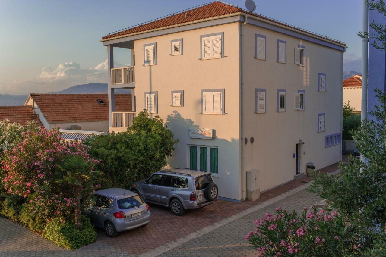 Aparthotel Marina Gromela Mirca  Екстер'єр фото